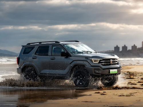 新能源汽车连接器的优点以及选型时的注意事项